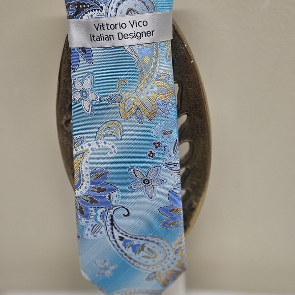 Vittorio Vico Sky Blue and Gold Paisley Tie - Picture 1 of 1